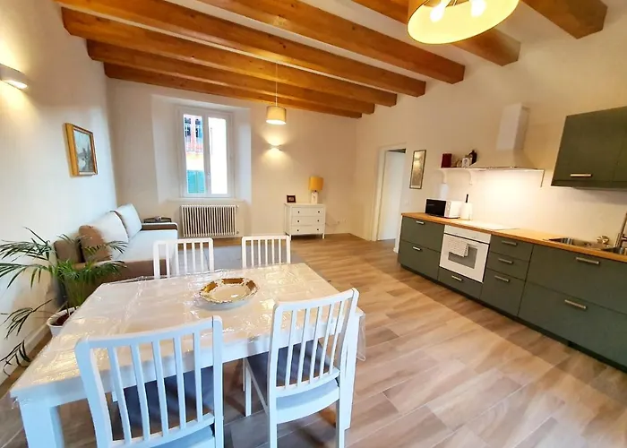 Residenza La Ruga Matilde & Eleonora Apartament *