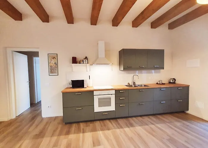 Residenza La Ruga Matilde & Eleonora Apartament